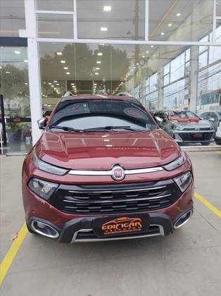 FIAT TORO 2.0 16V TURBO DIESEL RANCH 4WD AT9 FIAT TORO 2.0 16V TURBO DIESEL RANCH 4WD AT9